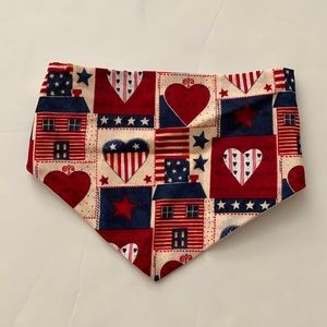Patriotic dog bandana from r medium sized dog NEW